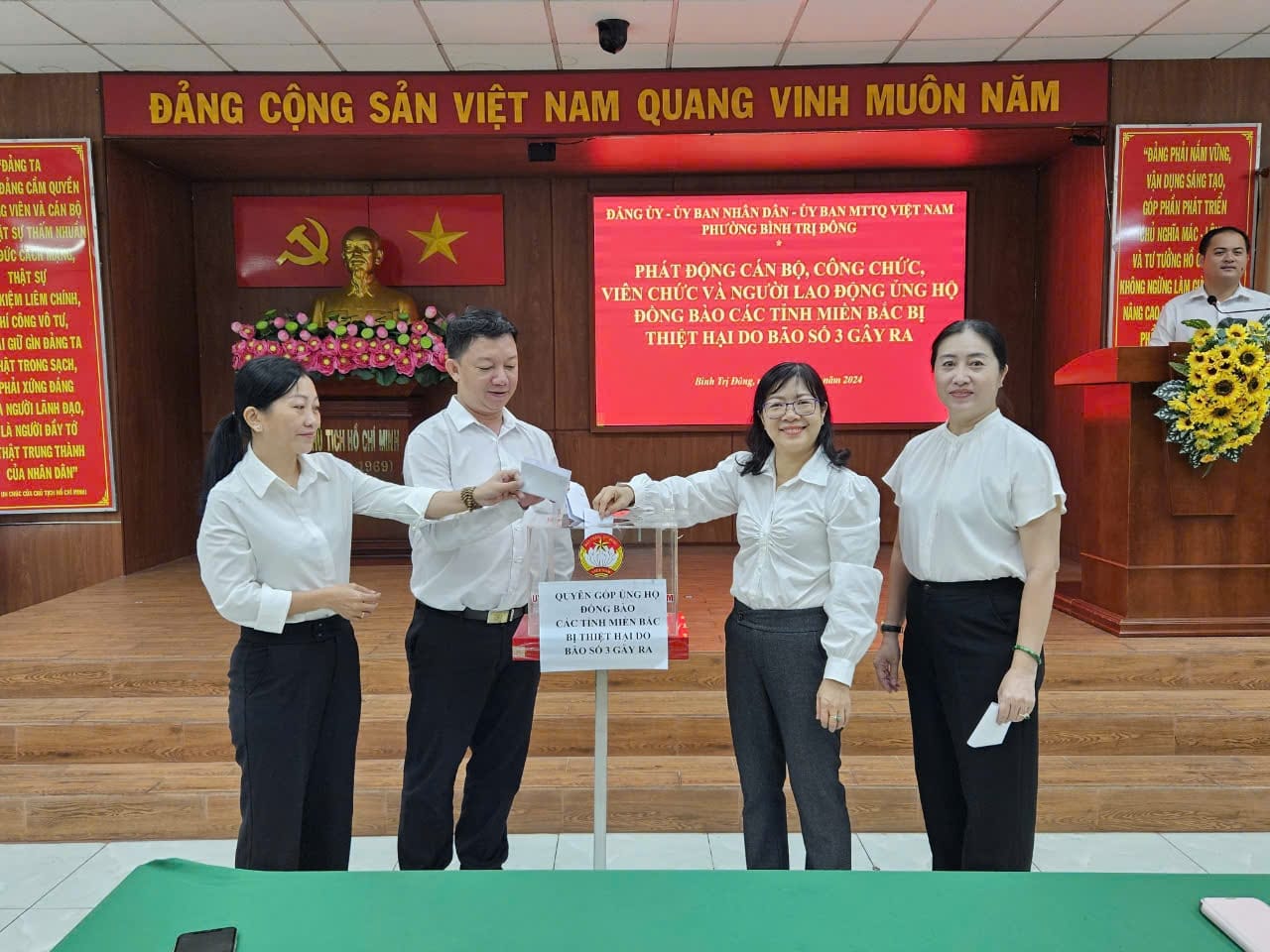Tin tức hình ảnh